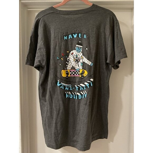 Vans Yeti Christmas T-Shirt Sz Medium - Picture 3 of 5